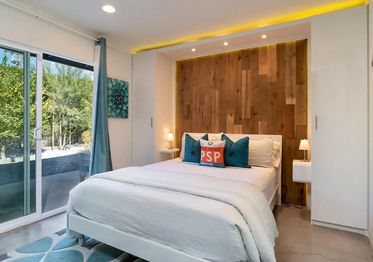 Luxury Desert Oasis Palm Springs